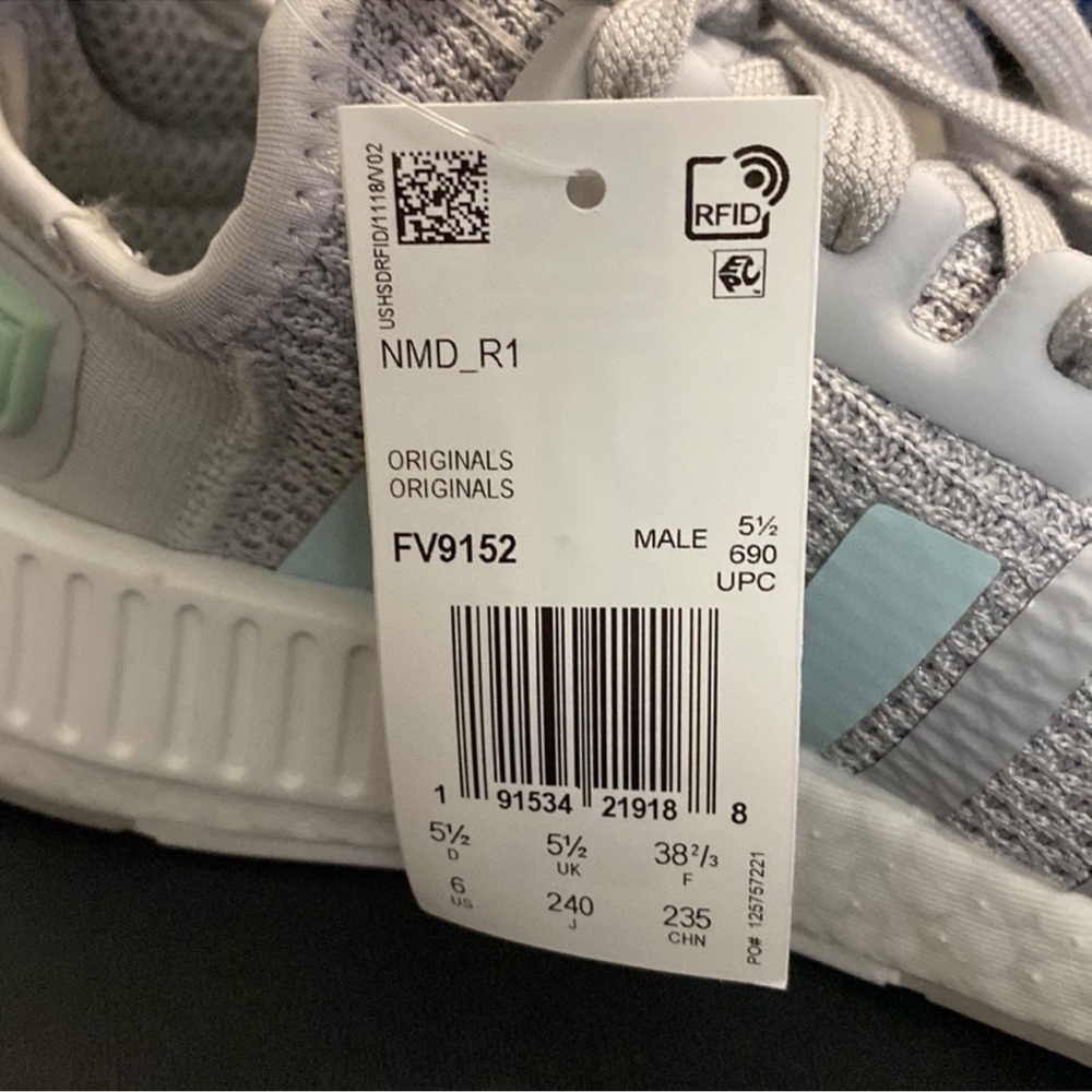 NWT Adidas NMD_R1 Light Gray with Mint Accents Mens 6 Womens 7.5 Unisex - Picture 6 of 8